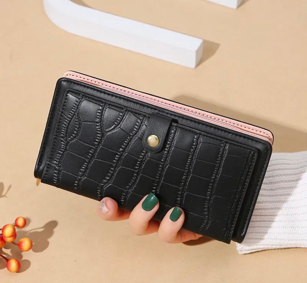 'Swipe Me' Wallet
