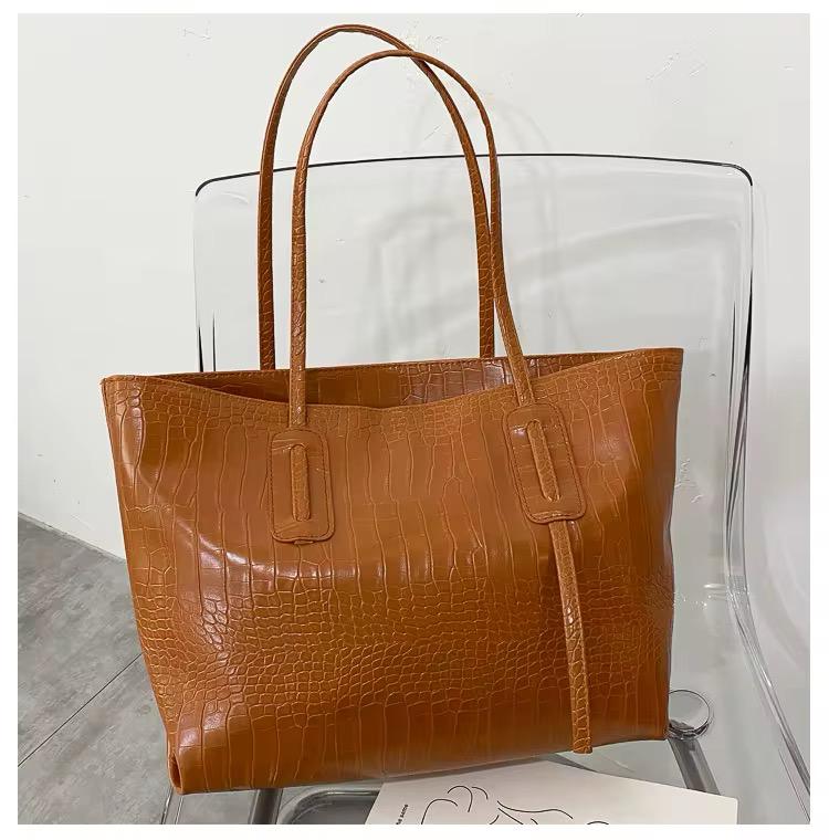 Large Capacity Shoulder Tote