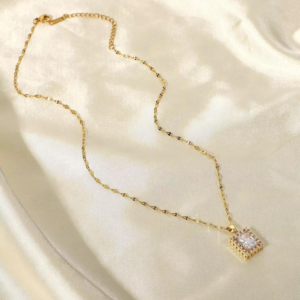 'Quartz' Necklace