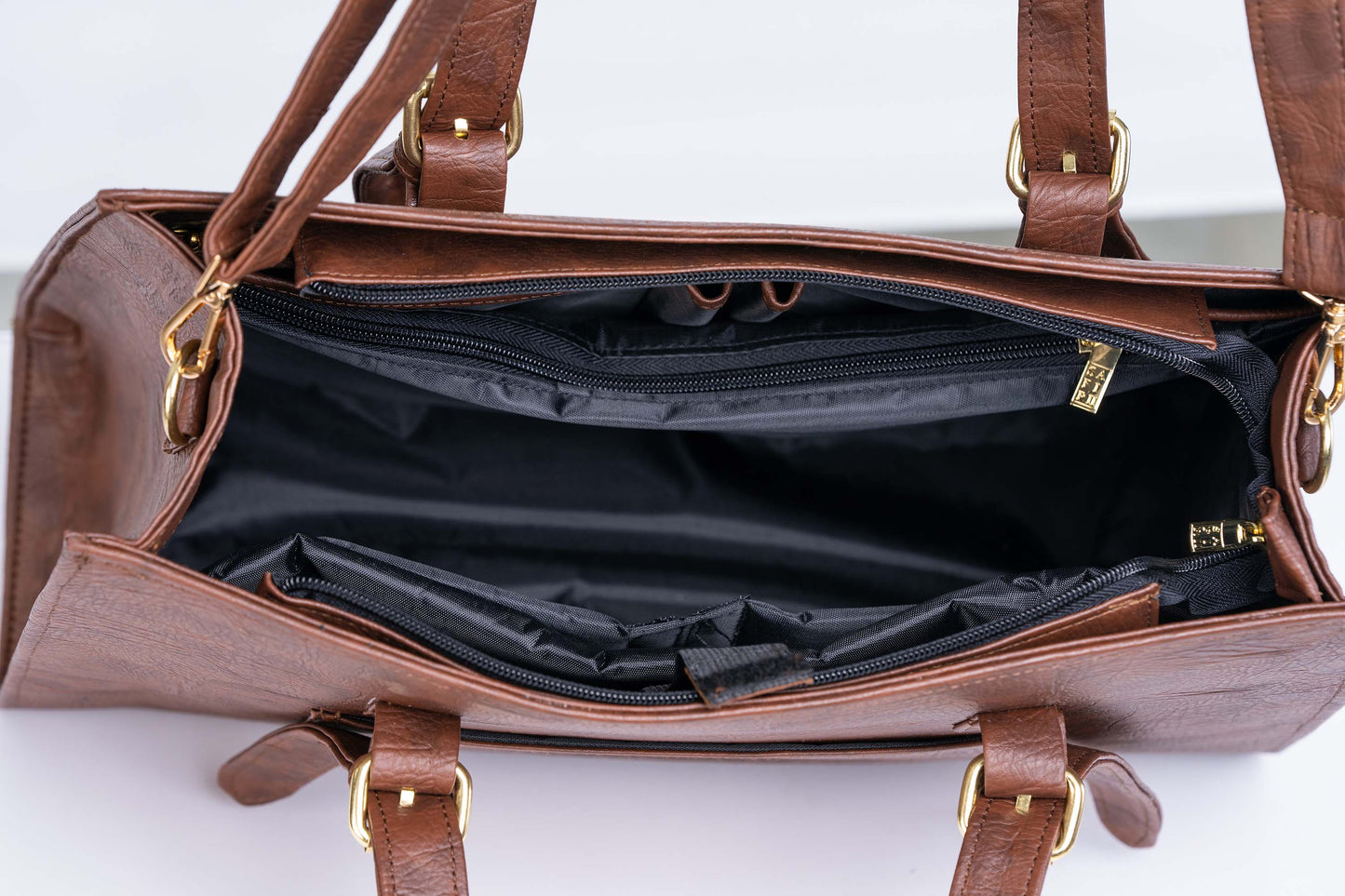 The Safirii Tote