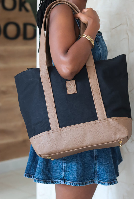 Nomad Tote - Charcoal