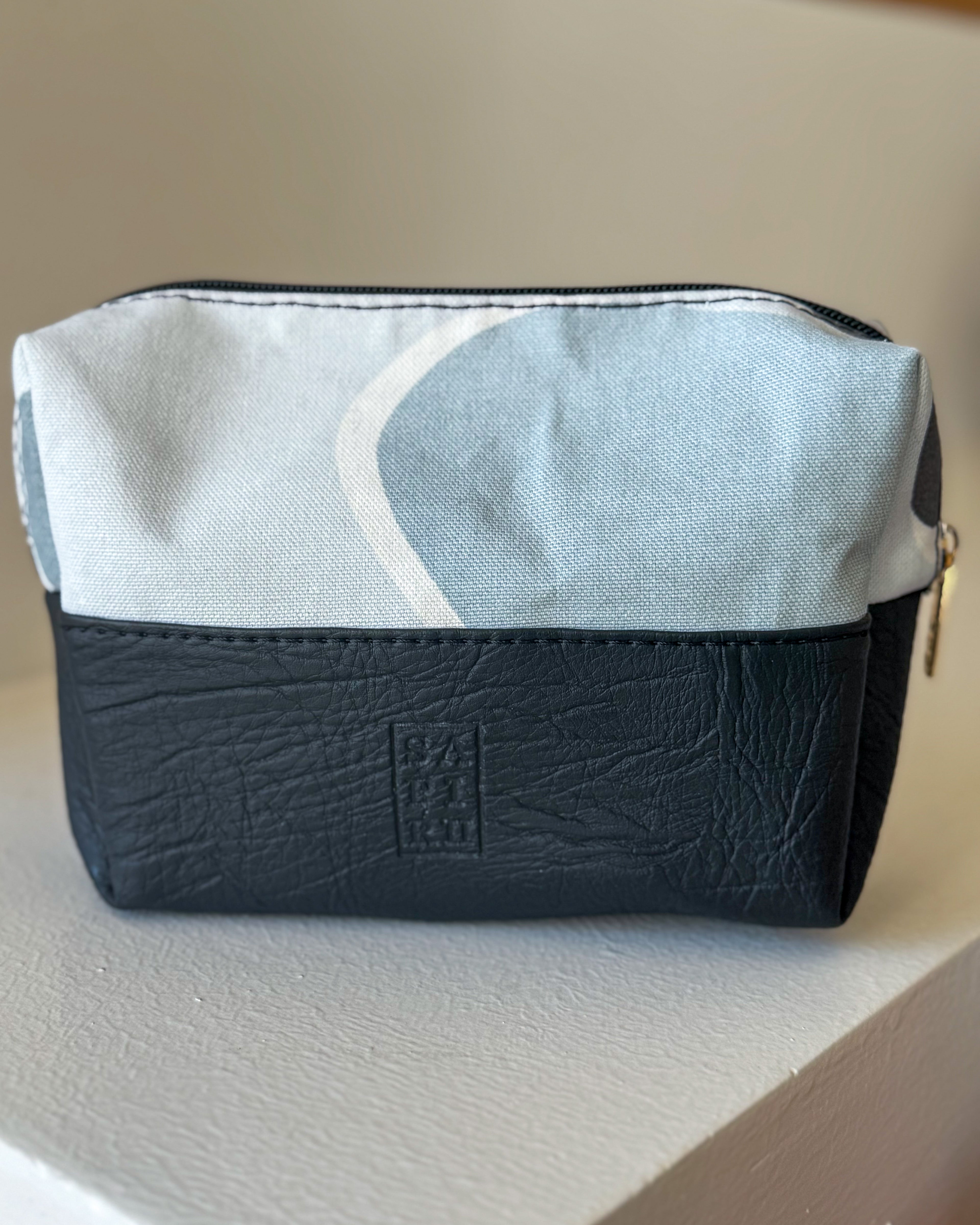 Feli Pouch