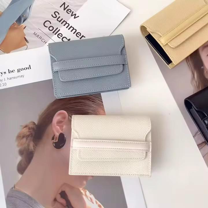 Minimalist Card Holder