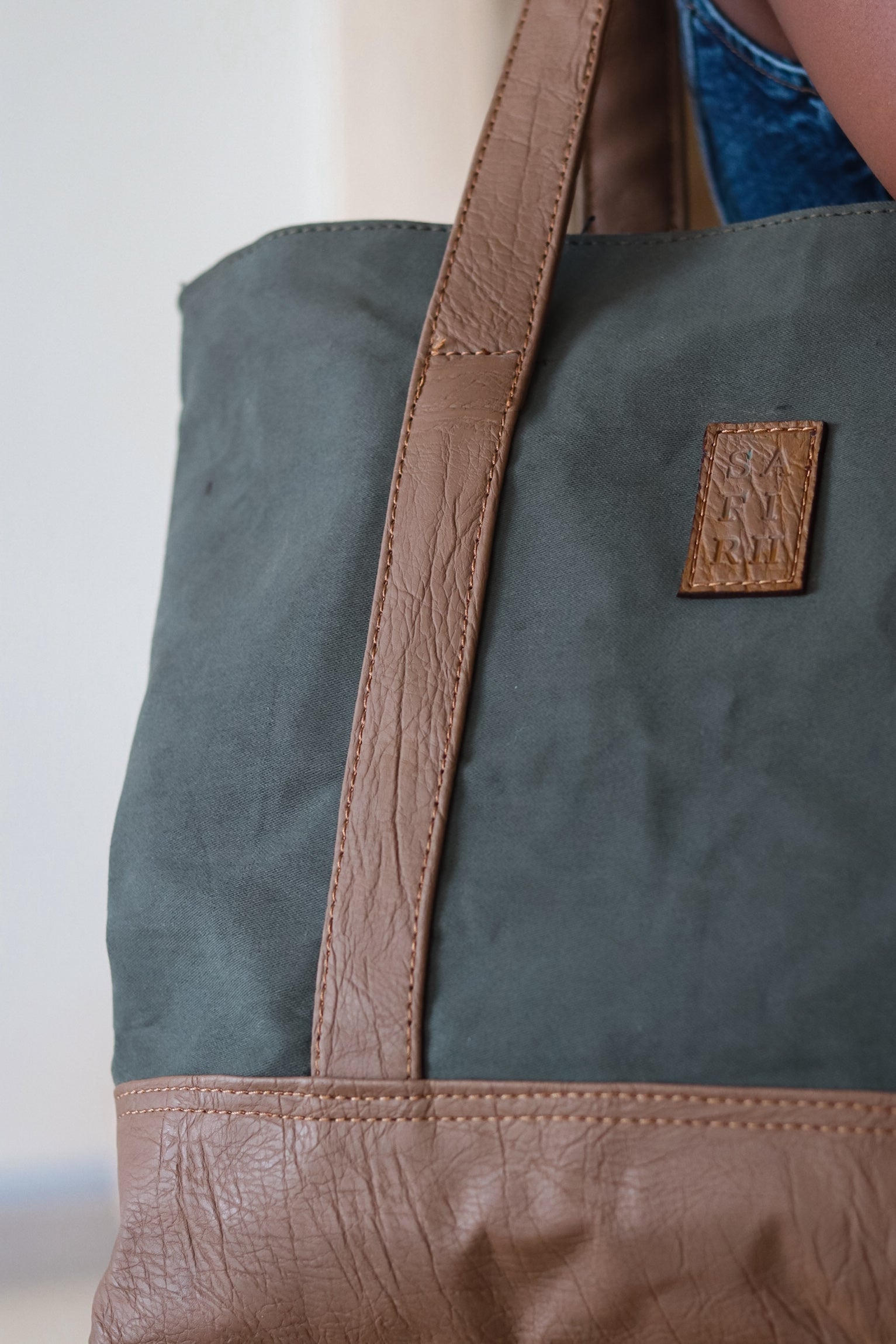 Nomad Tote- Sage